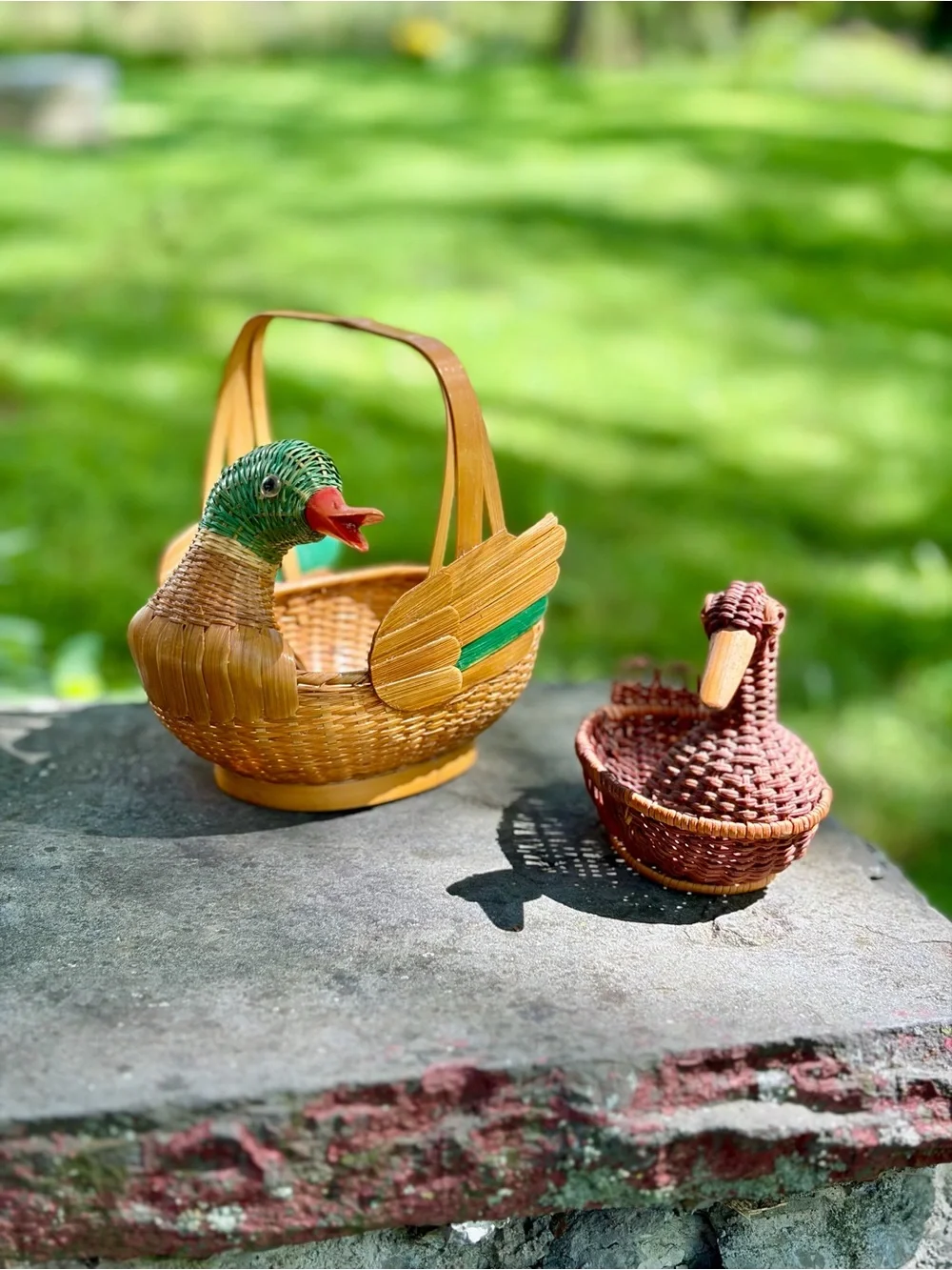 (2) Vtg Shanghai Handicrafts Hen Basket Wicker Rattan Farmhouse Rustic W/Handles